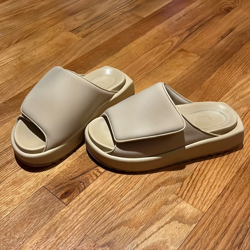 Gia Borghini ‘ Gia 1 ‘ Foldover Flatform Sandal Mule Slides